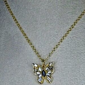 NIB Elegant Gold Tone Butterfly W/ Black Stone Pendant With Necklace 17' Chain
